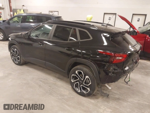 2024 Chevrolet Trax 2RS with VIN KL77LJE23RC010648, listed as a IAAI auction lot 41883737 with 30,141 mi miles and . Bid and sale history available at DreamBid. Image 3.