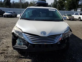 2015 Toyota Sienna Ltd with VIN 5TDDK3DC8FS094426, listed as a Copart auction lot 50447625 with 109,608 mi miles and Salvage Title. Bid and sale history available at carsss.com. Image 5.