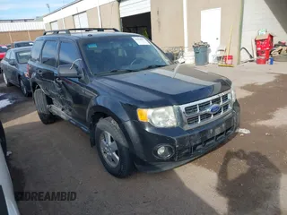 2011 Ford Escape XLT with VIN 1FMCU9DG3BKB95799, listed as a IAAI auction lot 41058817 with Not provided miles and . Bid and sale history available at DreamBid. Image 1.