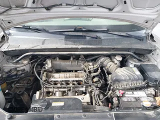 2005 Hyundai Tucson GLS with VIN KM8JN72D15U082153, listed as a IAAI auction lot 42150901 with 209,250 mi miles. Bid and sale history available at carsss.com. Image 10.