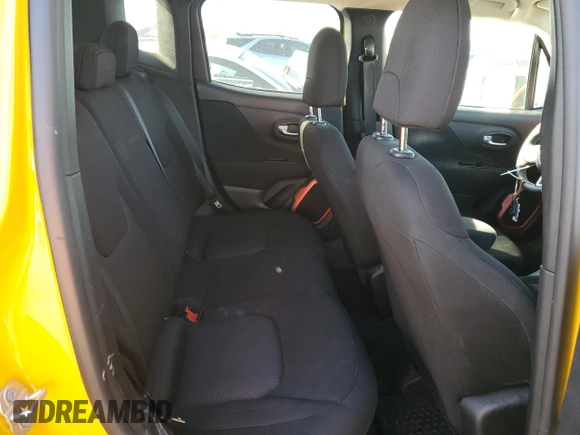 2018 Jeep Renegade Sport with VIN ZACCJBAB5JPH67893, listed as a Copart auction lot 42351905 with 44,358 mi miles and Salvage Title. Bid and sale history available at DreamBid. Image 10.