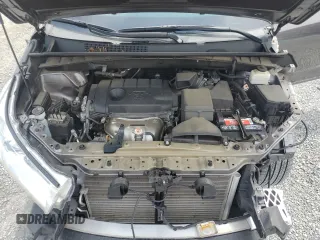 2018 Toyota Highlander LE with VIN 5TDZARFH4JS039470, listed as a Copart auction lot 56961575 with 40,236 mi miles and Salvage title. Bid and sale history available at DreamBid. Image 12.