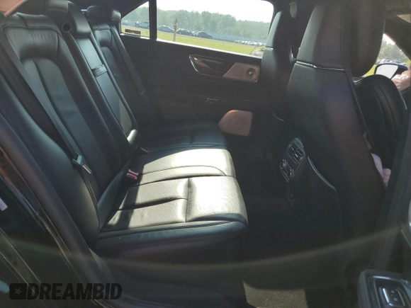 2017 Lincoln Continental Reserve с VIN 1LN6L9NP1H5600693, выставлен на аукционе Copart как лот 64002605 с пробегом 71 443 миль миль и Списание • Salvage title. История ставок и продаж доступна на DreamBid. Изображение 10.
