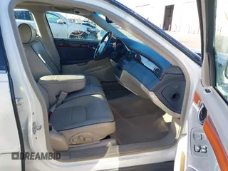 2005 Cadillac DeVille z VIN 1G6KD54Y25U235013, wystawiony jako IAAI lot #41819174 z przebiegiem 111 080 mil mil oraz . Historia ofert i sprzedaży dostępna na DreamBid. Obrazek 5.