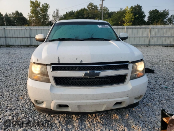 2007 Chevrolet Suburban LTZ with VIN 3GNFK16347G144417, listed as a Copart auction lot 71093544 with 279,255 mi miles and Clean Title. Bid and sale history available at carsss.com. Image 5.