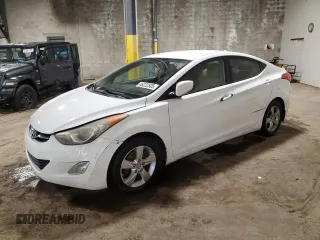 2013 Hyundai Elantra Limited z VIN 5NPDH4AE8DH173219, wystawiony jako Copart lot #46222505 z przebiegiem 172 286 mil mil oraz Szkoda całkowita • Salvage title. Historia ofert i sprzedaży dostępna na DreamBid. Obrazek 1.