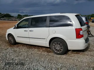 2011 Chrysler Town & Country Limited z VIN 2A4RR6DG5BR760287, wystawiony jako Copart lot #61506085 z przebiegiem 228 411 mil mil oraz Czysty tytuł • Clean title. Historia ofert i sprzedaży dostępna na DreamBid. Obrazek 2.