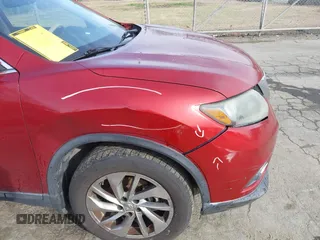2014 Nissan Rogue SV with VIN 5N1AT2MT2EC851245, listed as a IAAI auction lot 41611370 with 172,157 mi miles. Bid and sale history available at carsss.com. Image 12.