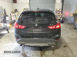 2018 BMW X1 xDrive28i with VIN WBXHT3C35J5K30657, listed as a Copart auction lot 43612815 with 61,181 mi miles and Salvage Title. Bid and sale history available at carsss.com. Image 6.