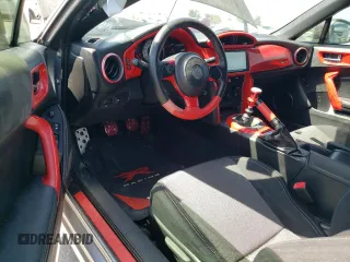 2017 Toyota 86 with VIN JF1ZNAA11H9710365, listed as a Copart auction lot 60167844 with 35,795 mi miles and Salvage Title. Bid and sale history available at carsss.com. Image 8.