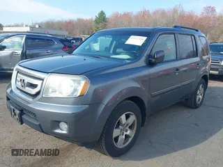 2011 Honda Pilot EX-L with VIN 5FNYF4H57BB107110, listed as a IAAI auction lot 42121356 with 300,169 mi miles and . Bid and sale history available at carsss.com. Image 17.