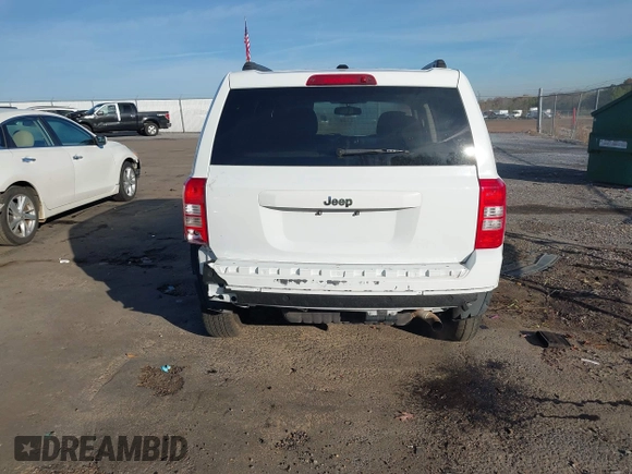 2016 Jeep Patriot Sport SE with VIN 1C4NJPBAXGD726730, listed as a IAAI auction lot 38298268 with 95,716 mi miles and . Bid and sale history available at carsss.com. Image 16.