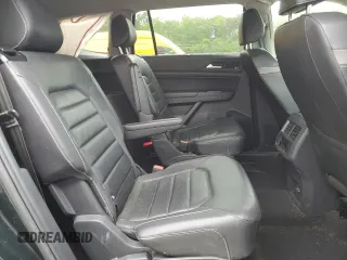 2021 Volkswagen Atlas SEL Premium z VIN 1V2TR2CA2MC513384, wystawiony jako Copart lot #56565305 z przebiegiem 61 815 mil mil oraz Szkoda całkowita • Salvage title. Historia ofert i sprzedaży dostępna na DreamBid. Obrazek 11.