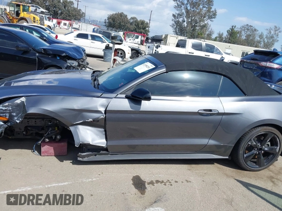 2021 Ford Mustang GT Premium с VIN 1FATP8FF2M5152511, выставлен на аукционе IAAI как лот 41950210 с пробегом 16 246 миль миль и . История ставок и продаж доступна на DreamBid. Изображение 14.