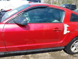 2005 Ford Mustang Deluxe with VIN 1ZVFT80NX55119984, listed as a IAAI auction lot 41921403 with 243,278 mi miles and . Bid and sale history available at DreamBid. Image 14.
