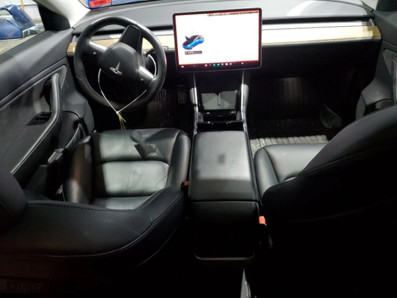 2019 Tesla Model 3 Long Range with VIN 5YJ3E1EB2KF393096, listed as a Copart auction lot 47637855 with 118,186 mi miles and Salvage Title. Bid and sale history available at carsss.com. Image 8.