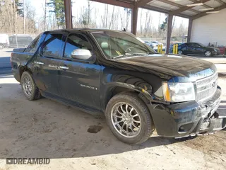 2007 Chevrolet Avalanche LT w/3LT with VIN 3GNEC12J07G194339, listed as a IAAI auction lot 41557110 with 1 mi miles. Bid and sale history available at carsss.com. Image 1.