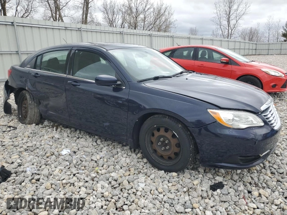 2013 Chrysler 200 LX with VIN 1C3CCBAB5DN642095, listed as a Copart auction lot 53002635 with 173,218 mi miles and Clean Title. Bid and sale history available at carsss.com. Image 4.