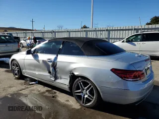 2015 Mercedes-Benz E 400 with VIN WDDKK6FF7FF300518, listed as a Copart auction lot 85859404 with 50,010 mi miles and Salvage title. Bid and sale history available at DreamBid. Image 2.