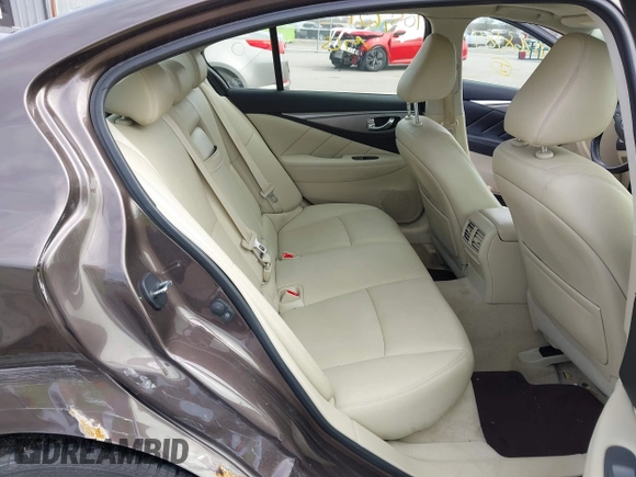 2016 Infiniti Q50 2.0t Premium with VIN JN1CV7AR3GM250651, listed as a IAAI auction lot 41768184 with 105,621 mi miles. Bid and sale history available at carsss.com. Image 8.