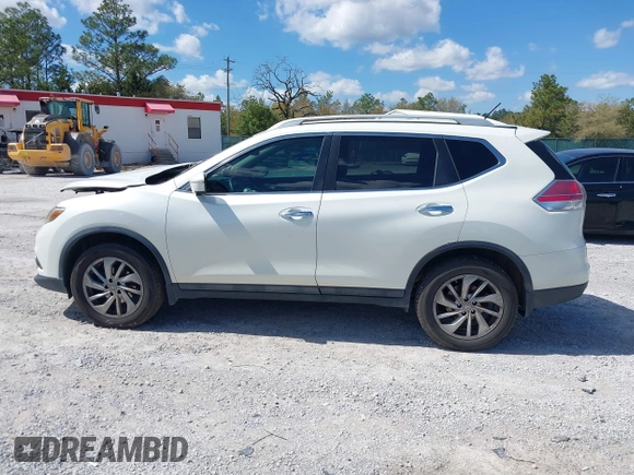 2015 Nissan Rogue SL with VIN 5N1AT2MV8FC820472, listed as a IAAI auction lot 41880134 with 191,035 mi miles. Bid and sale history available at carsss.com. Image 14.