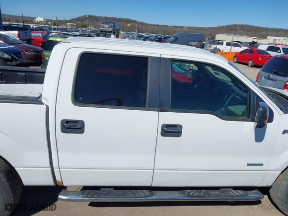 2013 Ford F-150 XL with VIN 1FTFW1ET9DKG06893, listed as a IAAI auction lot 41688643 with 300,056 mi miles. Bid and sale history available at carsss.com. Image 14.