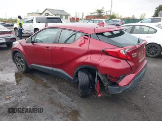 2019 Toyota C-HR XLE with VIN NMTKHMBX0KR088761, listed as a IAAI auction lot 42037328 with 28,501 mi miles and . Bid and sale history available at DreamBid. Image 3.