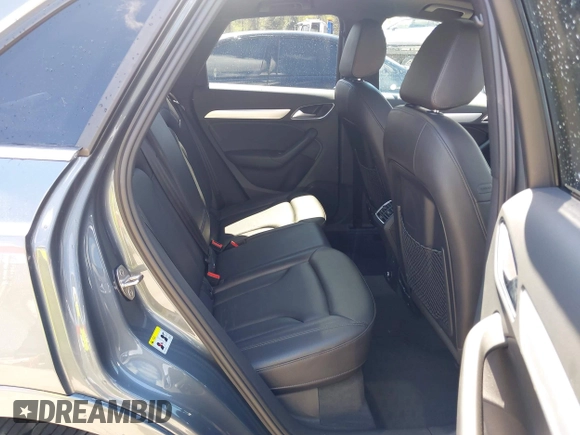 2017 Audi Q3 Premium Plus z VIN WA1JCCFS5HR003127, wystawiony jako IAAI lot #42060877 z przebiegiem 78 881 mil mil oraz . Historia ofert i sprzedaży dostępna na DreamBid. Obrazek 8.