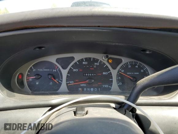 1999 Ford Taurus SE with VIN 1FAFP53U9XG171645, listed as a Copart auction lot 53187385 with 180,644 mi miles and Clean title. Bid and sale history available at DreamBid. Image 9.