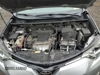 2018 Toyota RAV4 XLE with VIN JTMRFREV2JJ200677, listed as a Copart auction lot 59660535 with 82,283 mi miles and Salvage title. Bid and sale history available at DreamBid. Image 12.