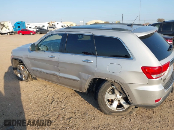 2012 Jeep Grand Cherokee Limited with VIN 1C4RJEBGXCC354137, listed as a IAAI auction lot 40844812 with 110,699 mi miles. Bid and sale history available at carsss.com. Image 6.