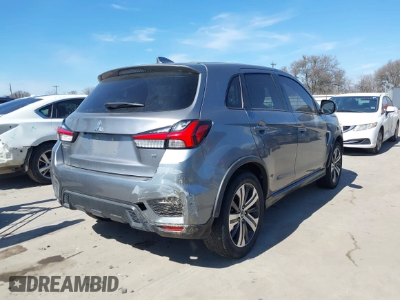 2020 Mitsubishi Outlander Sport SE 2.0 with VIN JA4AP4AU6LU028417, listed as a IAAI auction lot 41670593 with 91,382 mi miles. Bid and sale history available at carsss.com. Image 4.