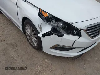 2015 Hyundai Sonata Limited with VIN 5NPE34AF2FH135371, listed as a IAAI auction lot 41986461 with 103,006 mi miles and . Bid and sale history available at carsss.com. Image 6.