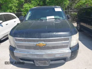 2008 Chevrolet Silverado 1500 Work Truck with VIN 2GCEC13C281152550, listed as a IAAI auction lot 42041387 with 245,633 mi miles and . Bid and sale history available at DreamBid. Image 12.