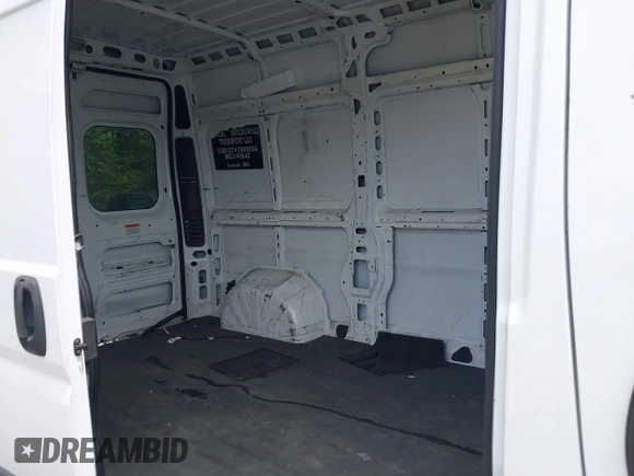 2019 Ram ProMaster Cargo with VIN 3C6TRVBG7KE525665, listed as a IAAI auction lot 42104995 with 144,125 mi miles and . Bid and sale history available at carsss.com. Image 8.