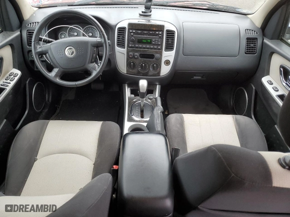 2005 Mercury Mariner Luxury with VIN 4M2YU57125DJ01201, listed as a Copart auction lot 83748394 with 45,597 mi miles and Clean Title. Bid and sale history available at carsss.com. Image 8.