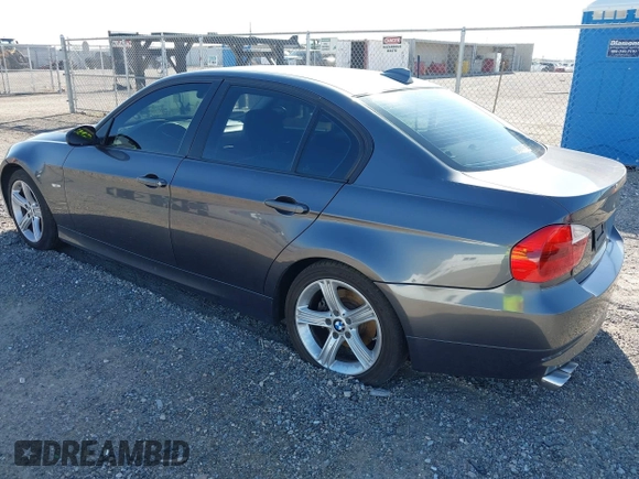 2008 BMW 3 Series 328i with VIN WBAVA37518NL19764, listed as a IAAI auction lot 41549896 with 182,578 mi miles. Bid and sale history available at carsss.com. Image 3.