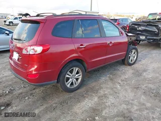 2012 Hyundai Santa Fe Limited with VIN 5XYZK3AB8CG117309, listed as a IAAI auction lot 41145625 with 196,477 mi miles. Bid and sale history available at carsss.com. Image 4.