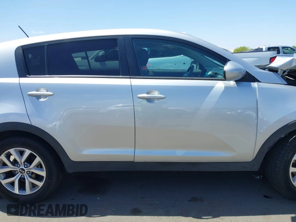 2016 Kia Sportage LX with VIN KNDPB3AC7G7836697, listed as a IAAI auction lot 42053815 with 90,519 mi miles. Bid and sale history available at carsss.com. Image 13.