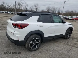 2021 Chevrolet TrailBlazer RS with VIN KL79MUSL7MB045678, listed as a Copart auction lot 48094474 with 6,533 mi miles. Bid and sale history available at carsss.com. Image 3.