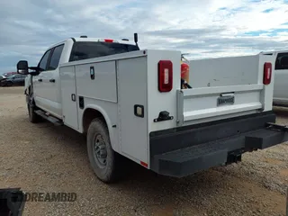 2023 Ford F-250 XL with VIN 1FT7W2BA1PEC14278, listed as a IAAI auction lot 42410942 with 61,769 mi miles and . Bid and sale history available at DreamBid. Image 3.