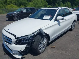 2019 Mercedes-Benz C 300 с VIN 55SWF8DB6KU294302, выставлен на аукционе IAAI как лот 42457628 с пробегом 70 684 миль миль и . История ставок и продаж доступна на DreamBid. Изображение 6.