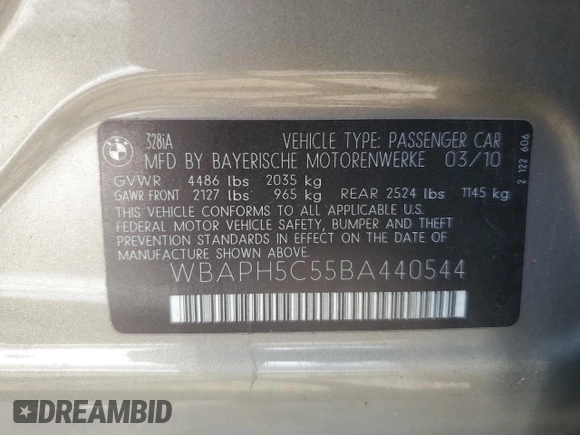 2011 BMW 3 Series 328i with VIN WBAPH5C55BA440544, listed as a Copart auction lot 61557015 with 135,252 mi miles and Salvage title. Bid and sale history available at DreamBid. Image 12.