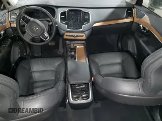 2024 Volvo XC90 Plus Bright Theme with VIN YV4L12PE2R1242512, listed as a Copart auction lot 89065235 with 18,029 mi miles and Clean Title. Bid and sale history available at DreamBid. Image 8.