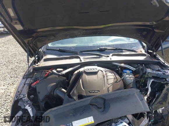 2018 Audi A4 Premium с VIN WAUDNAF43JA054291, выставлен на аукционе IAAI как лот 41745694 с пробегом 50 322 миль миль и . История ставок и продаж доступна на DreamBid. Изображение 10.