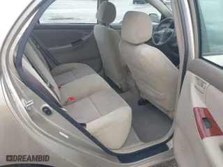 2007 Toyota Corolla CE with VIN 1NXBR32E97Z877500, listed as a IAAI auction lot 41728175 with 89,551 mi miles. Bid and sale history available at carsss.com. Image 8.
