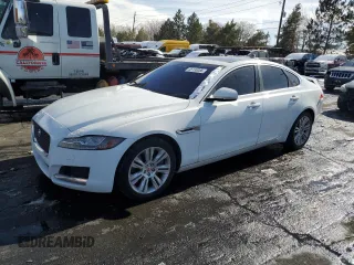 2016 Jaguar XF 35t Premium with VIN SAJBD4BV5GCY10327, listed as a Copart auction lot 45133085 with 74,860 mi miles and Salvage Title. Bid and sale history available at carsss.com. Image 1.