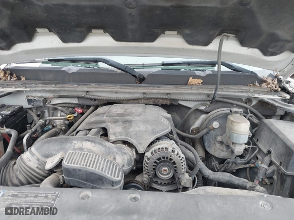 2007 Chevrolet Silverado 1500 LT w/1LT with VIN 3GCEK13397G532557, listed as a IAAI auction lot 41500202 with 216,911 mi miles. Bid and sale history available at carsss.com. Image 10.