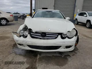 2009 Mercedes-Benz CLK 350 with VIN WDBTJ56H79F270419, listed as a Copart auction lot 78485844 with 88,726 mi miles and Salvage Title. Bid and sale history available at DreamBid. Image 5.