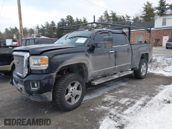 2016 GMC Sierra 2500HD Denali z VIN 1GT12UE81GF128498, wystawiony jako IAAI lot #41346398 z przebiegiem 164 532 mil mil oraz . Historia ofert i sprzedaży dostępna na DreamBid. Obrazek 20.